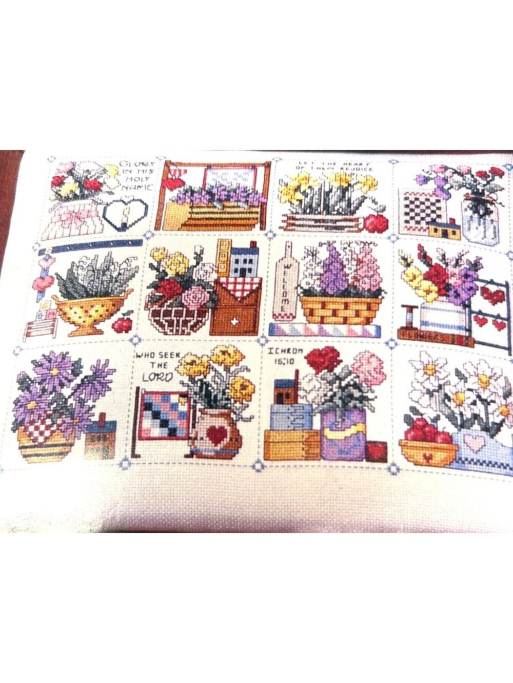 Cross Country Stitching Magazine 18 Projects Floral & Country Samplers Patterns